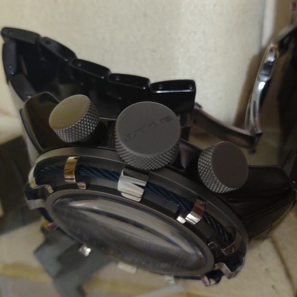 Invicta Bolt Ceramic/Sport, Black/Blue 50mm - Picture 8 of 9